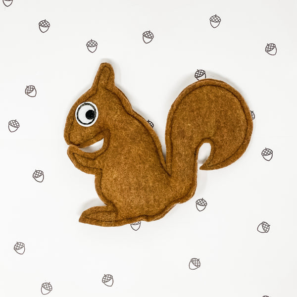 Jerk Squirrel Catnip Toy